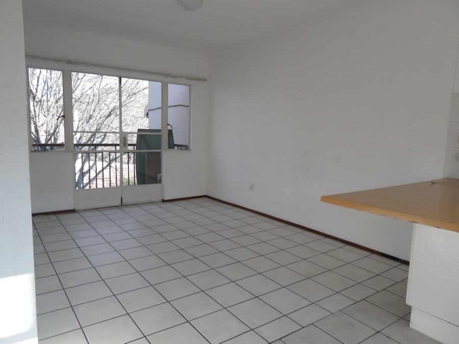 To Let 1 Bedroom Property for Rent in Rembrandt Park Gauteng