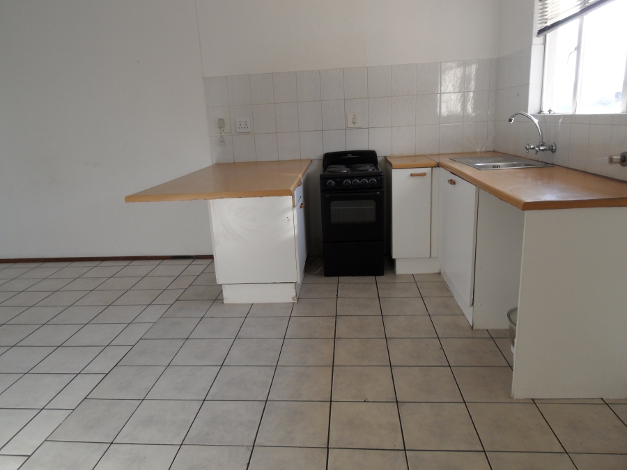 To Let 1 Bedroom Property for Rent in Rembrandt Park Gauteng