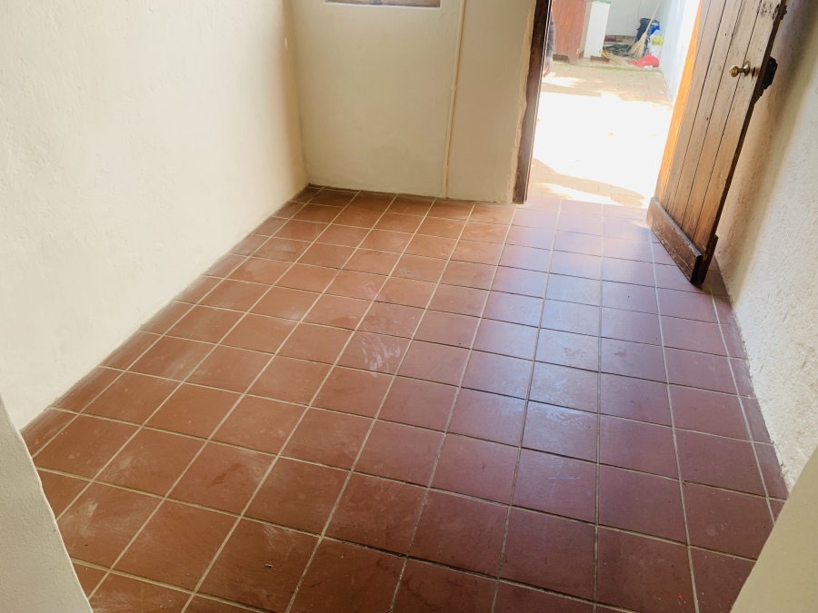 To Let 1 Bedroom Property for Rent in Kensington Gauteng