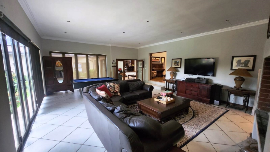5 Bedroom Property for Sale in Eldoraigne Gauteng
