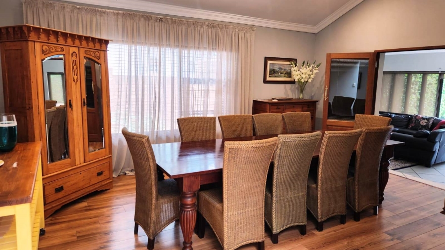 5 Bedroom Property for Sale in Eldoraigne Gauteng