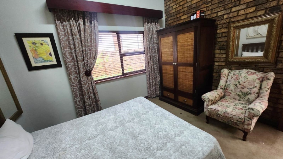 5 Bedroom Property for Sale in Eldoraigne Gauteng
