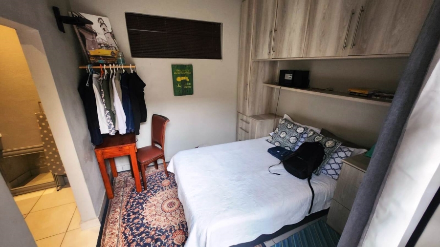 5 Bedroom Property for Sale in Eldoraigne Gauteng