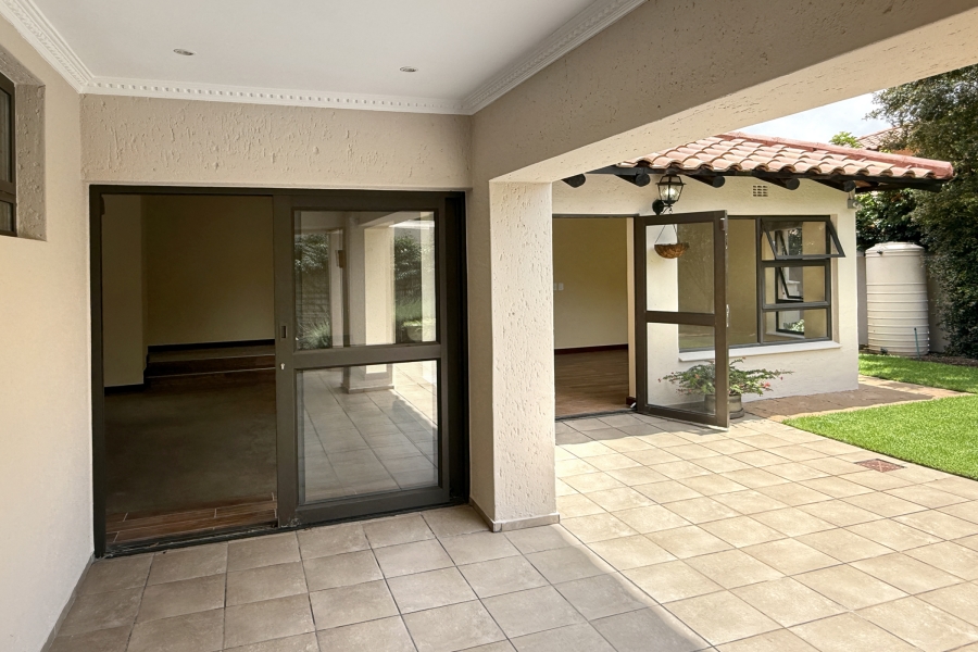 3 Bedroom Property for Sale in Bryanston Gauteng