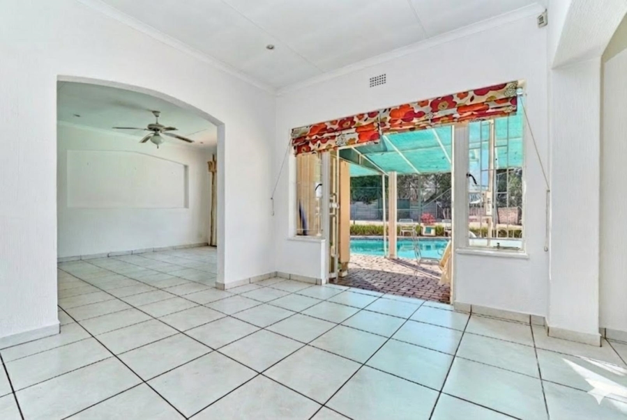 To Let 4 Bedroom Property for Rent in Paulshof Gauteng