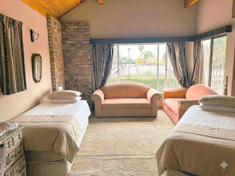 To Let 4 Bedroom Property for Rent in Paulshof Gauteng