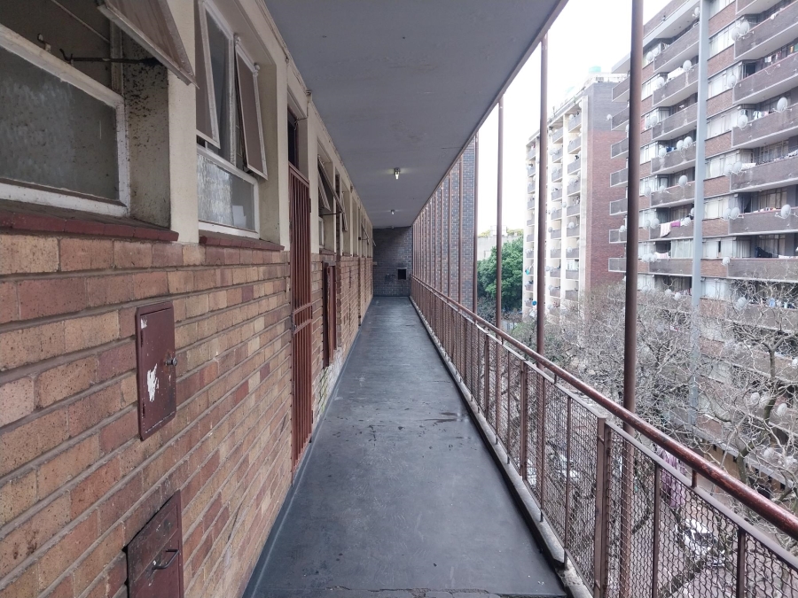 3 Bedroom Property for Sale in Hillbrow Gauteng