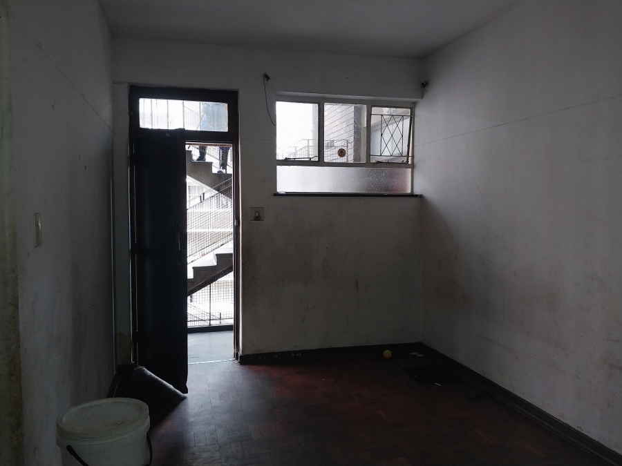 3 Bedroom Property for Sale in Hillbrow Gauteng