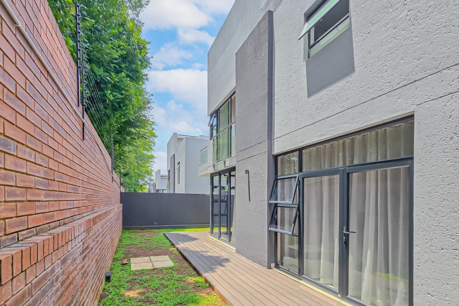 4 Bedroom Property for Sale in Bryanston Gauteng