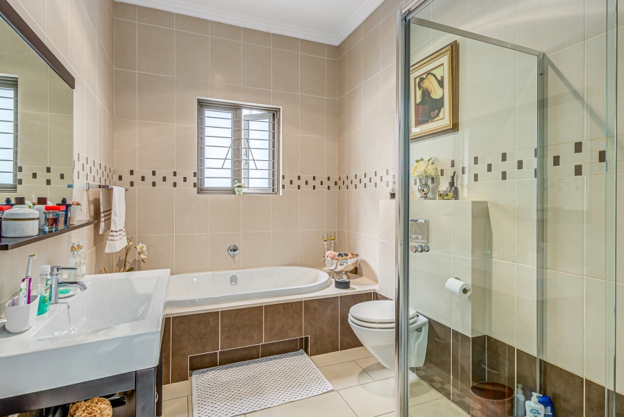 4 Bedroom Property for Sale in Kyalami Gauteng