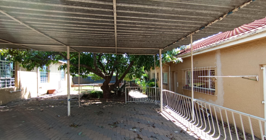 3 Bedroom Property for Sale in Florida North Gauteng