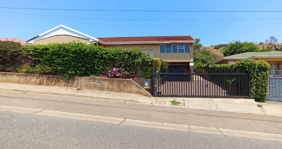 3 Bedroom Property for Sale in Florida North Gauteng