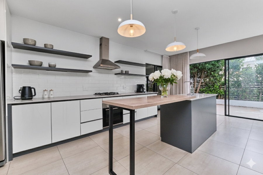 3 Bedroom Property for Sale in Amorosa Gauteng