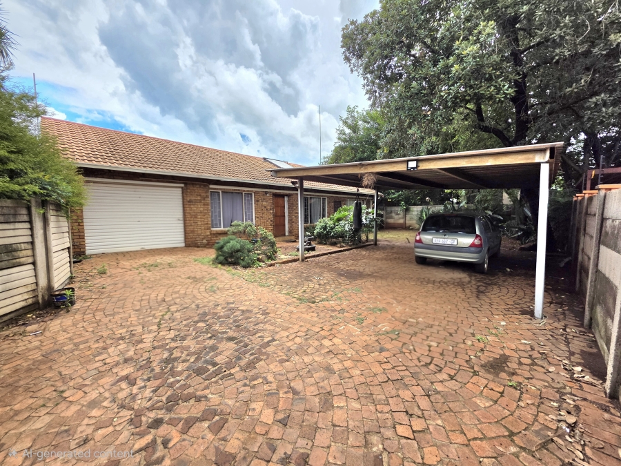 3 Bedroom Property for Sale in Heuweloord Gauteng