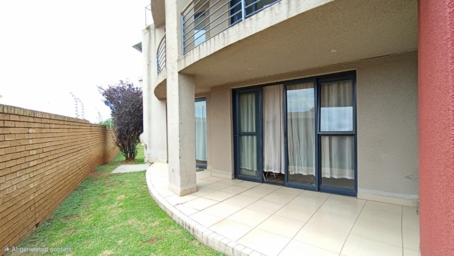 2 Bedroom Property for Sale in Rooihuiskraal North Gauteng