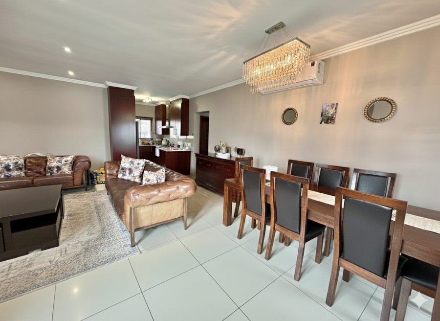 To Let 3 Bedroom Property for Rent in Barbeque Downs Gauteng