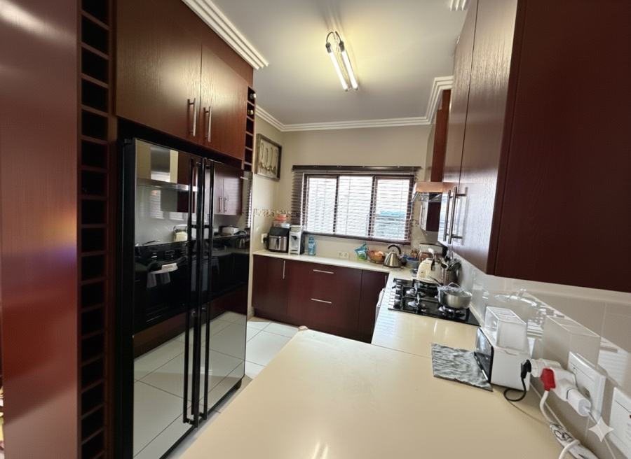 To Let 3 Bedroom Property for Rent in Barbeque Downs Gauteng