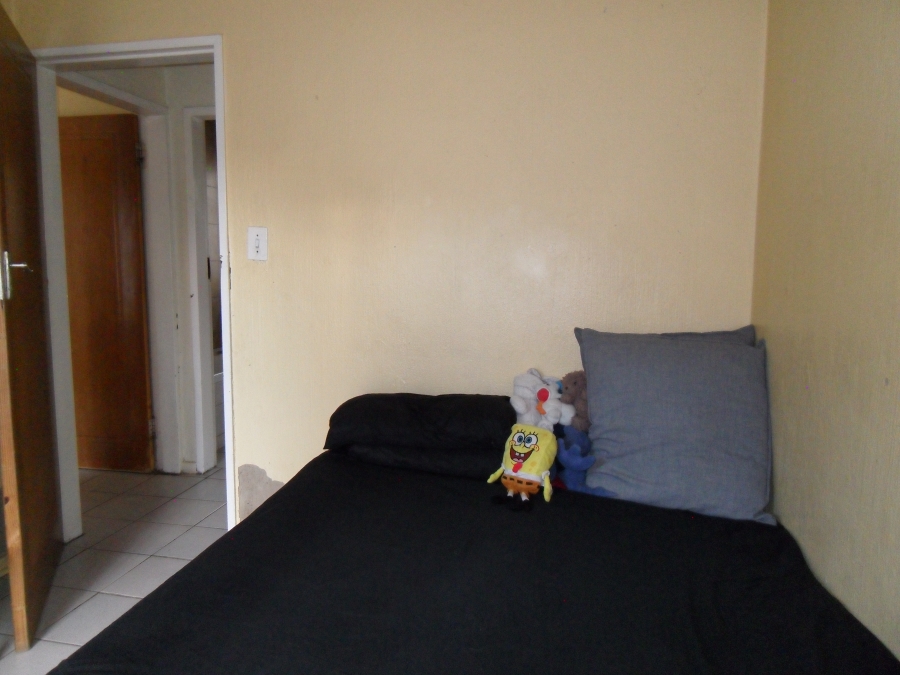 2 Bedroom Property for Sale in Corlett Gardens Gauteng