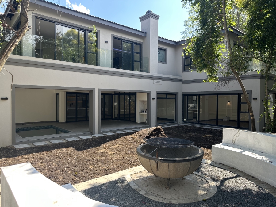 To Let 4 Bedroom Property for Rent in Bryanston Gauteng