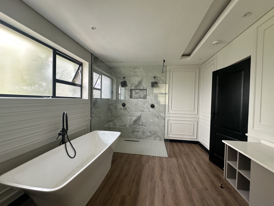 To Let 4 Bedroom Property for Rent in Bryanston Gauteng