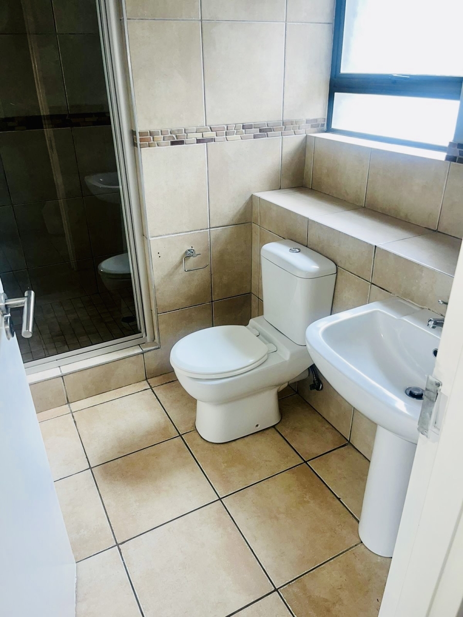 To Let 1 Bedroom Property for Rent in Sunninghill Gauteng
