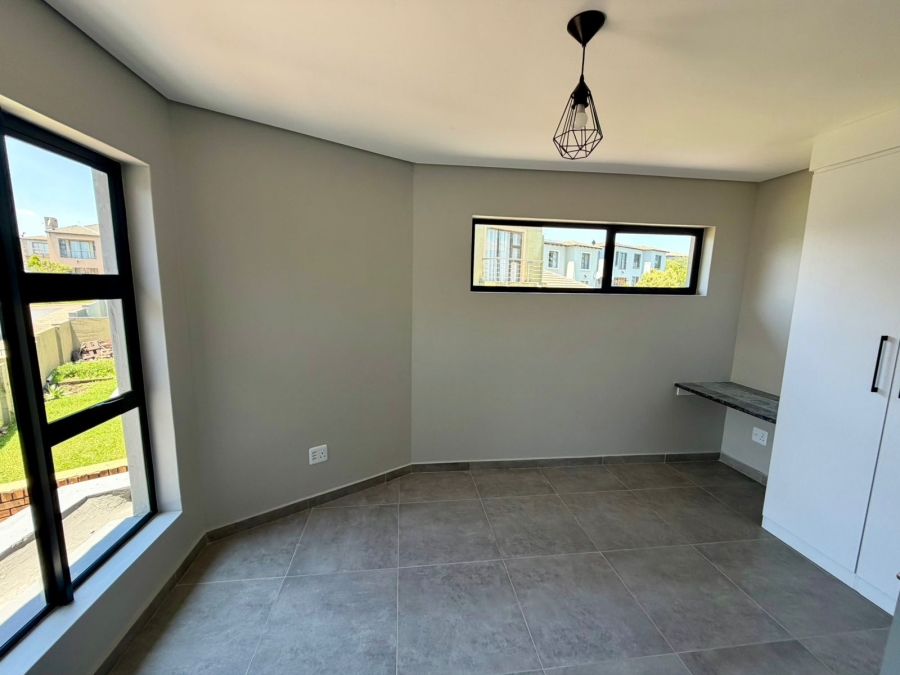 4 Bedroom Property for Sale in Thatchfield Hills Gauteng