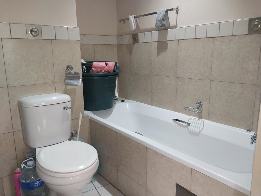 To Let 0 Bedroom Property for Rent in Marshalltown Gauteng