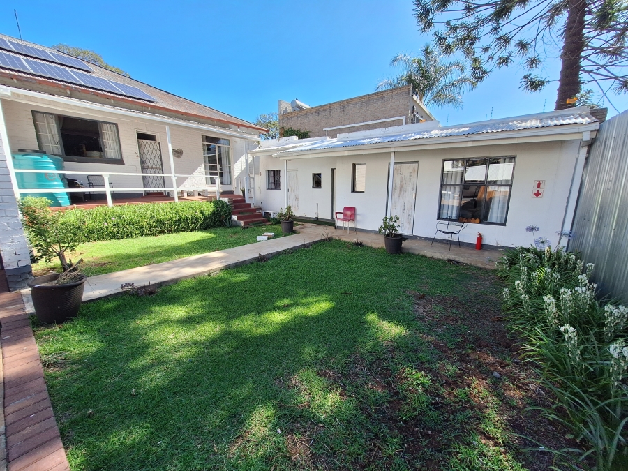 17 Bedroom Property for Sale in Melville Gauteng