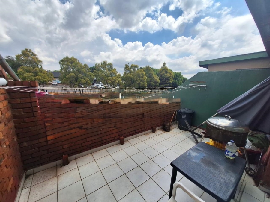 3 Bedroom Property for Sale in Eldoraigne Gauteng