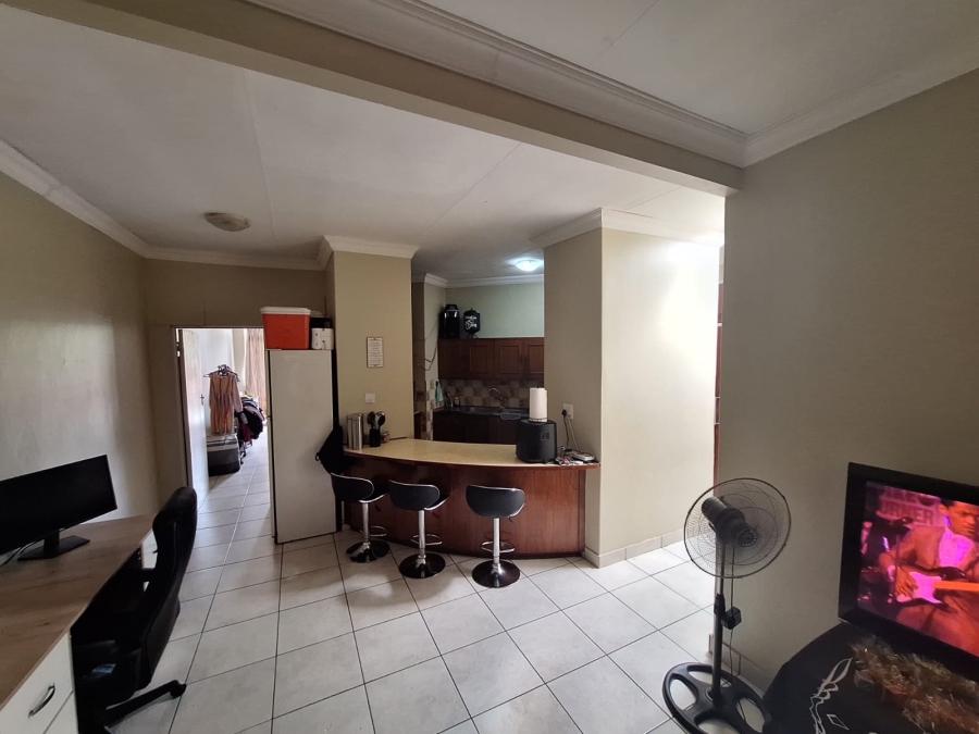 3 Bedroom Property for Sale in Eldoraigne Gauteng