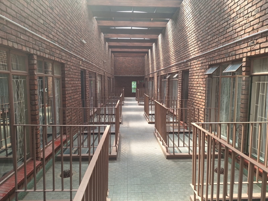 3 Bedroom Property for Sale in Eldoraigne Gauteng