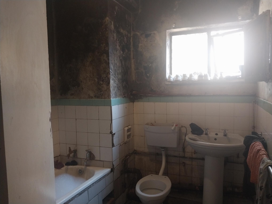 2 Bedroom Property for Sale in Berea Gauteng