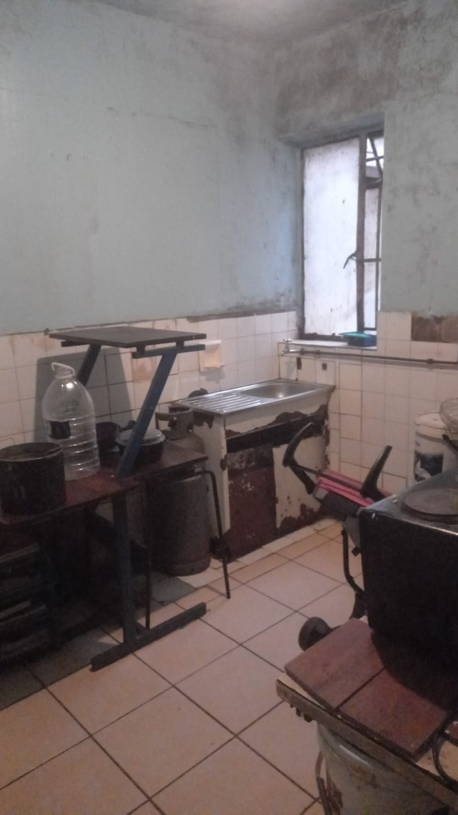 2 Bedroom Property for Sale in Hillbrow Gauteng