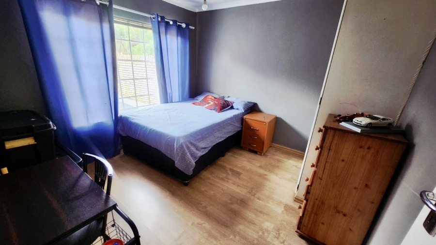 3 Bedroom Property for Sale in Rooihuiskraal North Gauteng