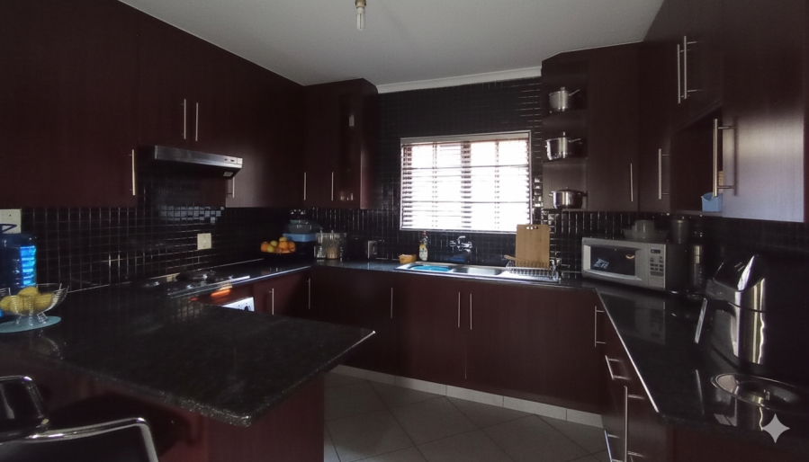3 Bedroom Property for Sale in Ninapark Gauteng
