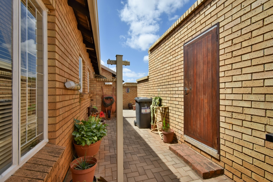 3 Bedroom Property for Sale in Montana Gauteng