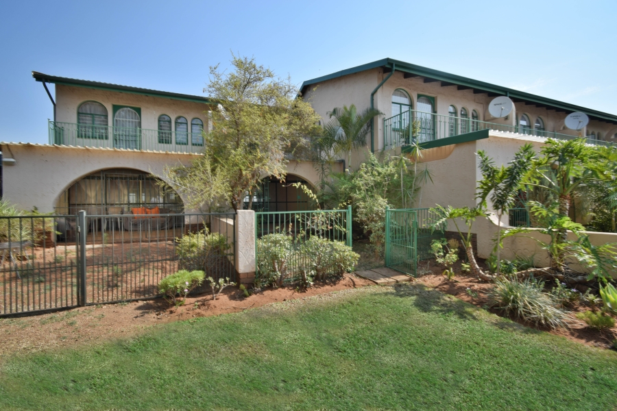 3 Bedroom Property for Sale in Sinoville Gauteng