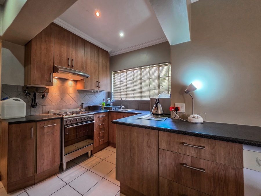 3 Bedroom Property for Sale in Garsfontein Gauteng