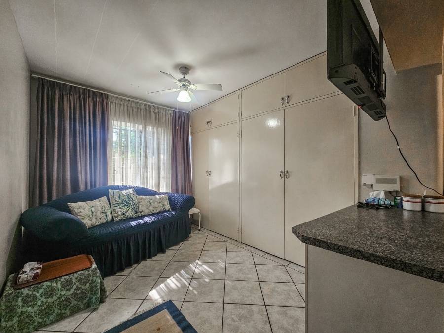 3 Bedroom Property for Sale in Waverley Gauteng