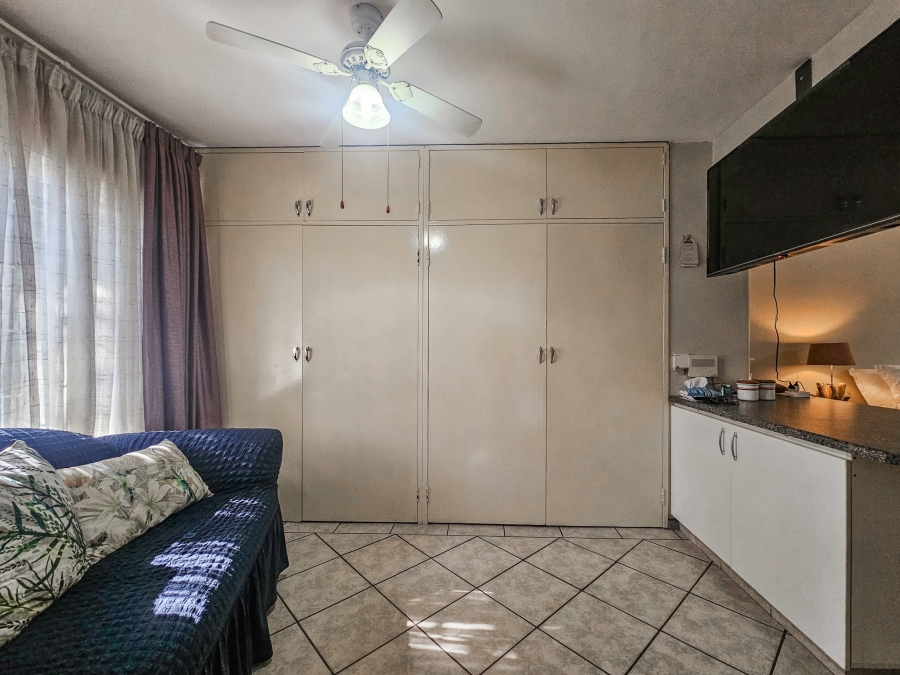 3 Bedroom Property for Sale in Waverley Gauteng