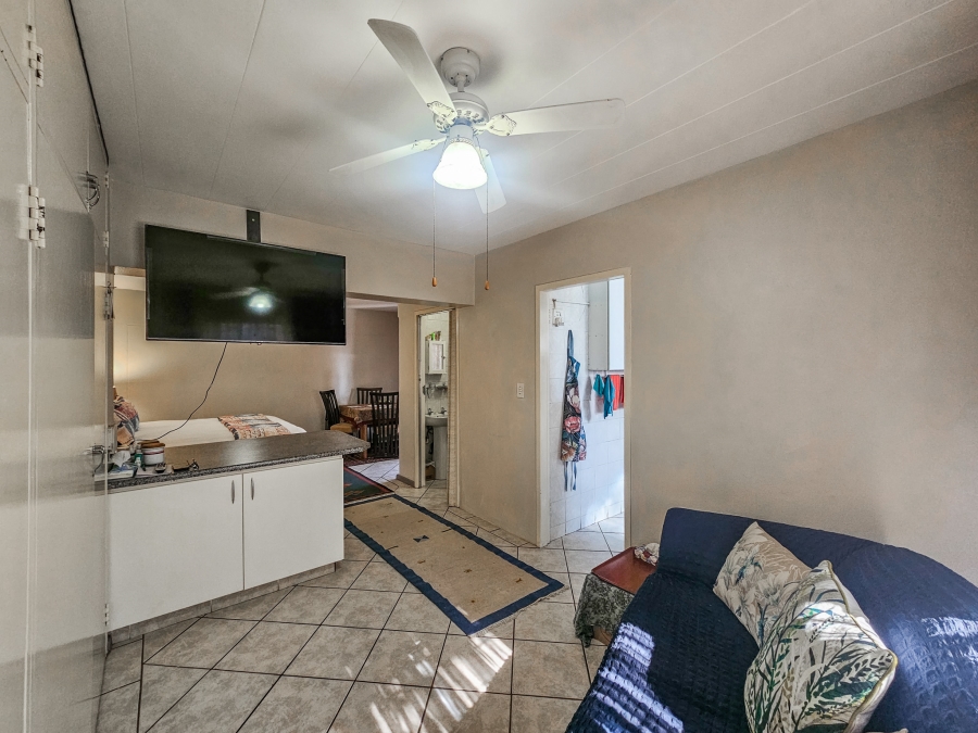 3 Bedroom Property for Sale in Waverley Gauteng