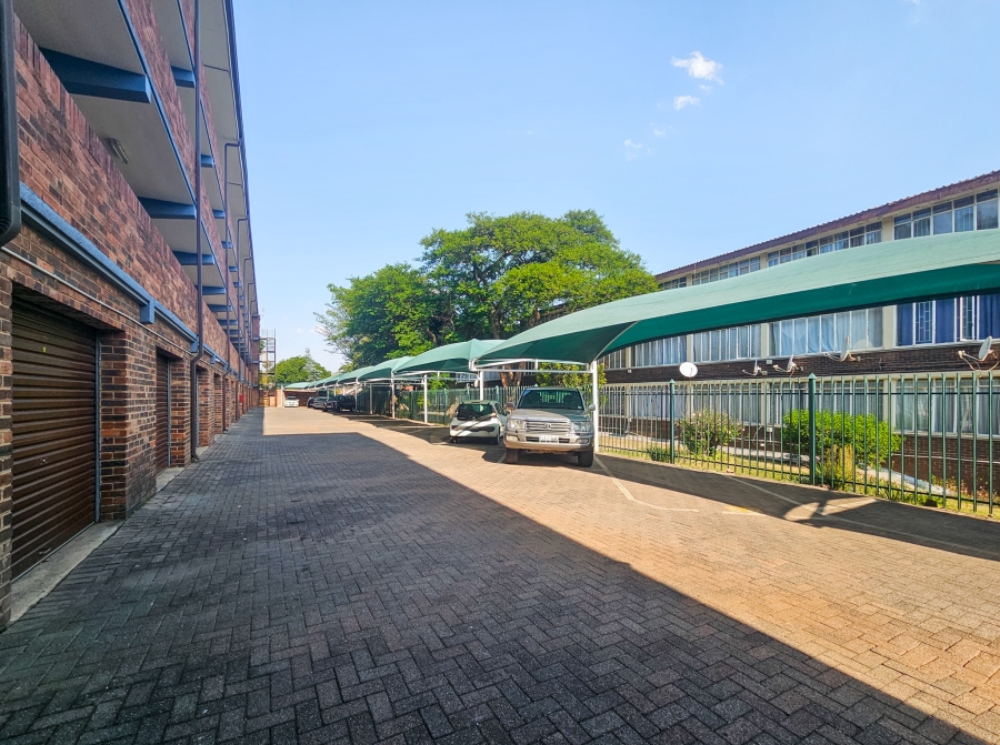 3 Bedroom Property for Sale in Waverley Gauteng