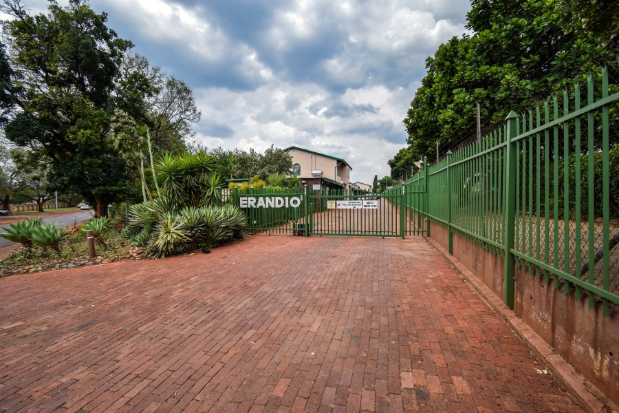 3 Bedroom Property for Sale in Sinoville Gauteng