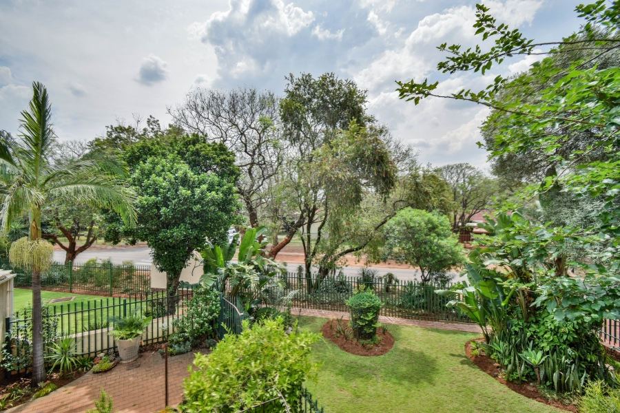 3 Bedroom Property for Sale in Sinoville Gauteng