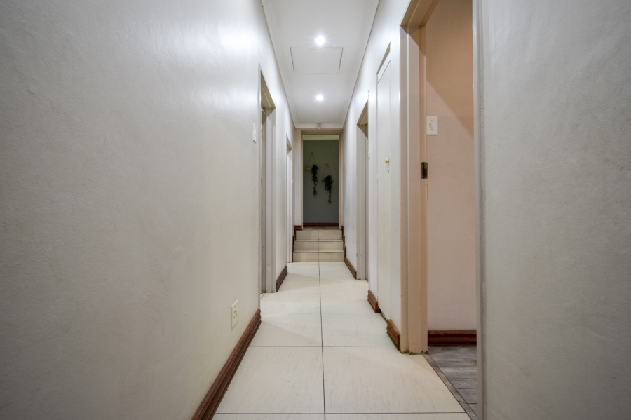 4 Bedroom Property for Sale in Moreleta Park Gauteng