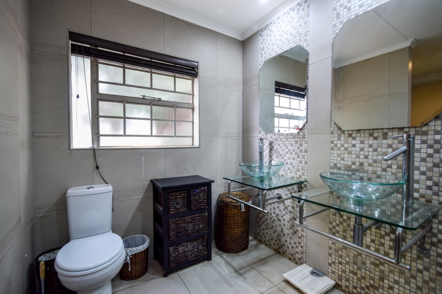 4 Bedroom Property for Sale in Moreleta Park Gauteng