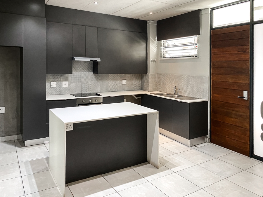 2 Bedroom Property for Sale in Brooklyn Gauteng