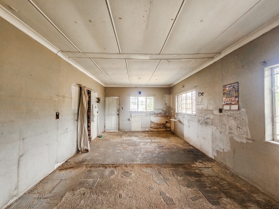 3 Bedroom Property for Sale in Waverley Gauteng