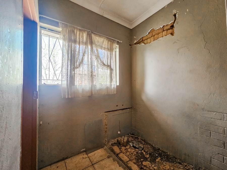 3 Bedroom Property for Sale in Waverley Gauteng