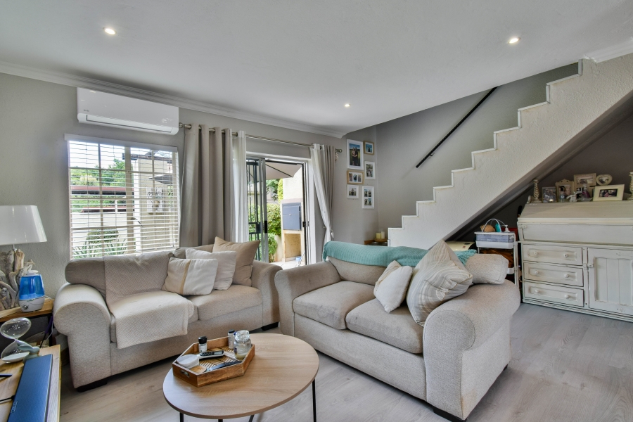 2 Bedroom Property for Sale in Annlin Gauteng